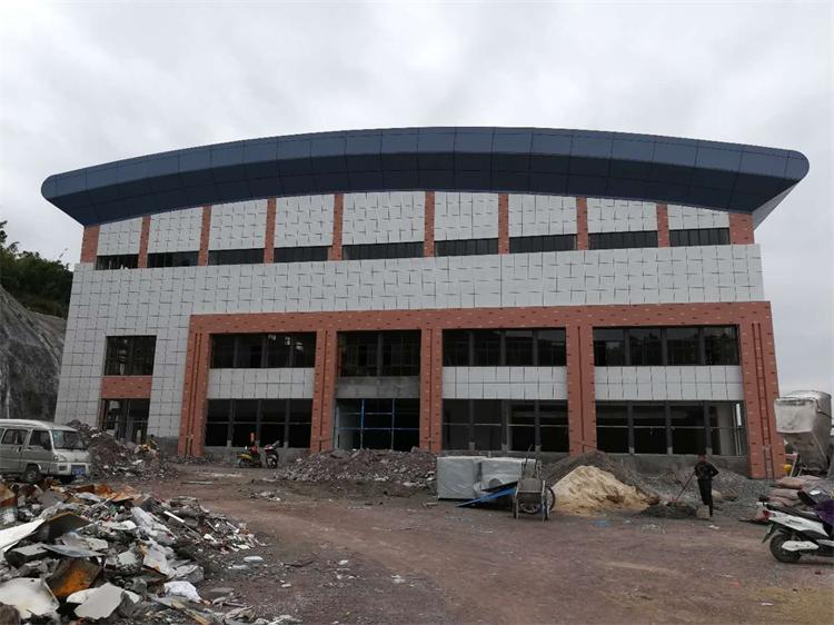 福鼎市十六中羽毛球